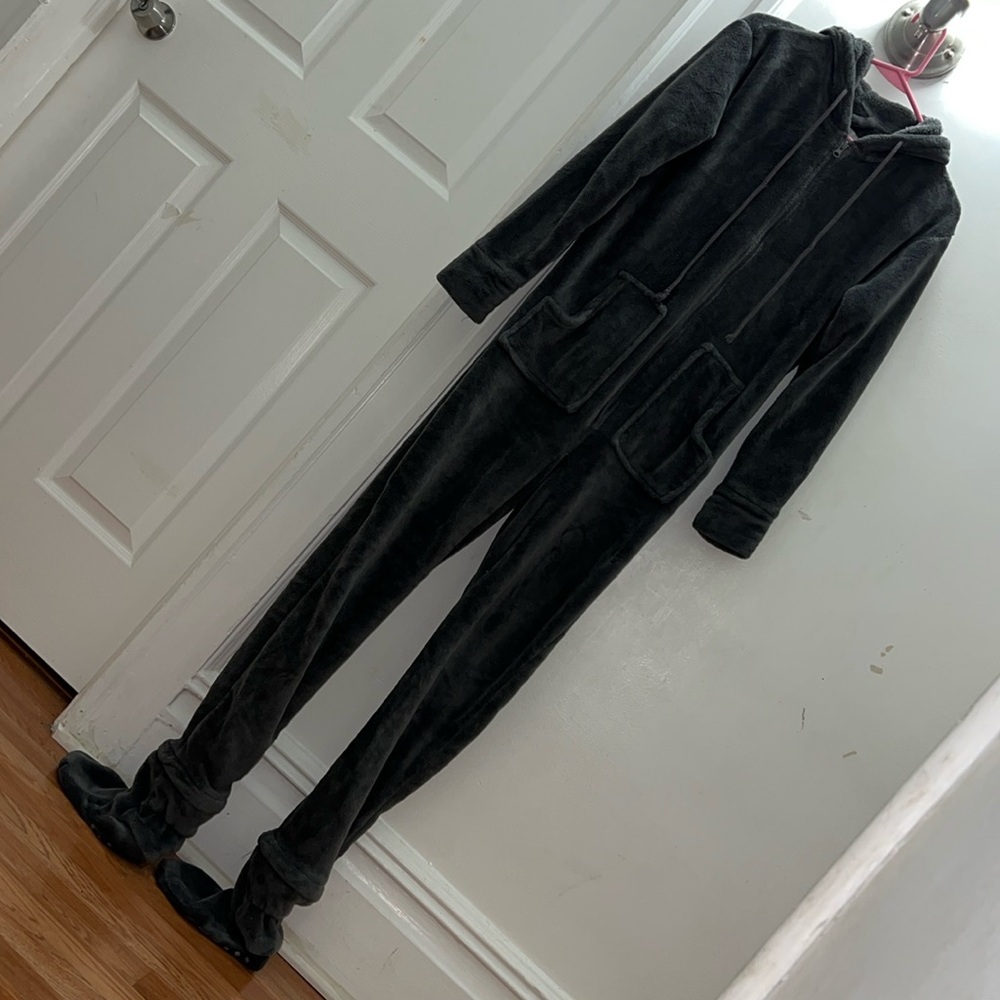 Fuzzy Soft Footed Zip Up Hooded Onesie NWOT